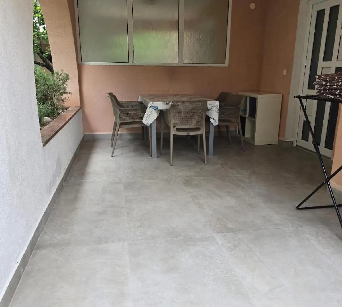 Apartments Sokolovic 크르크