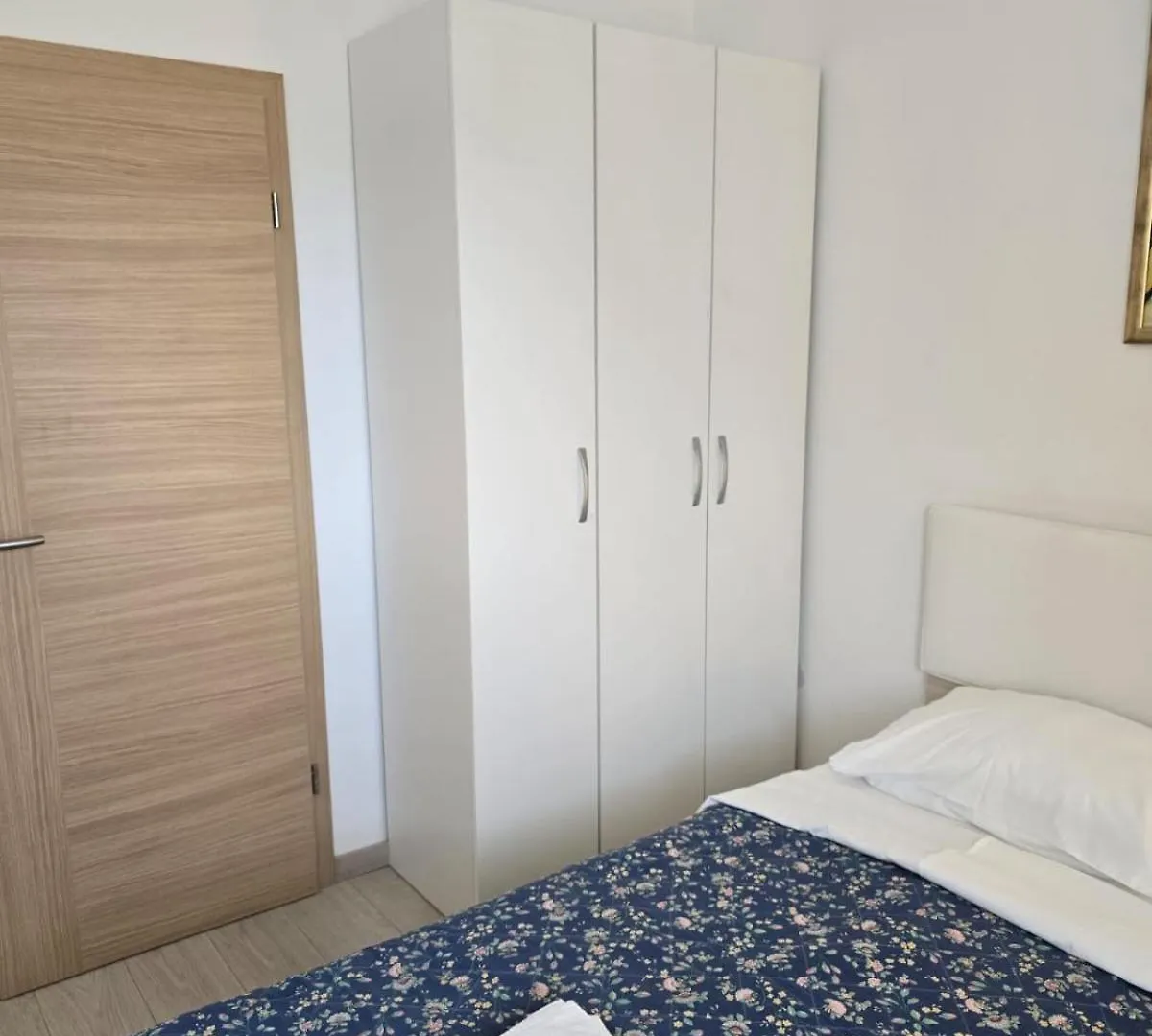 Apartments Sokolovic 크르크